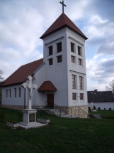 18latnivalok-katolikus-templom